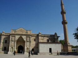 Город Аксарай, мечеть Улу